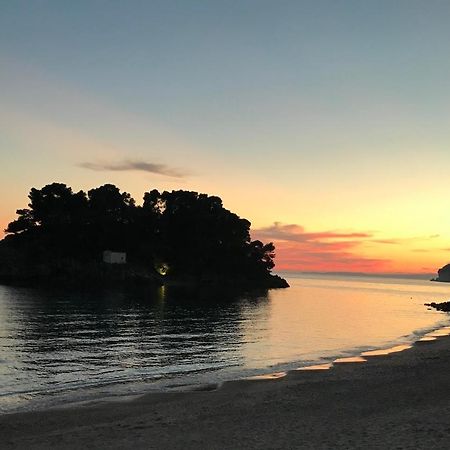Asaya Hills Villas Parga Esterno foto