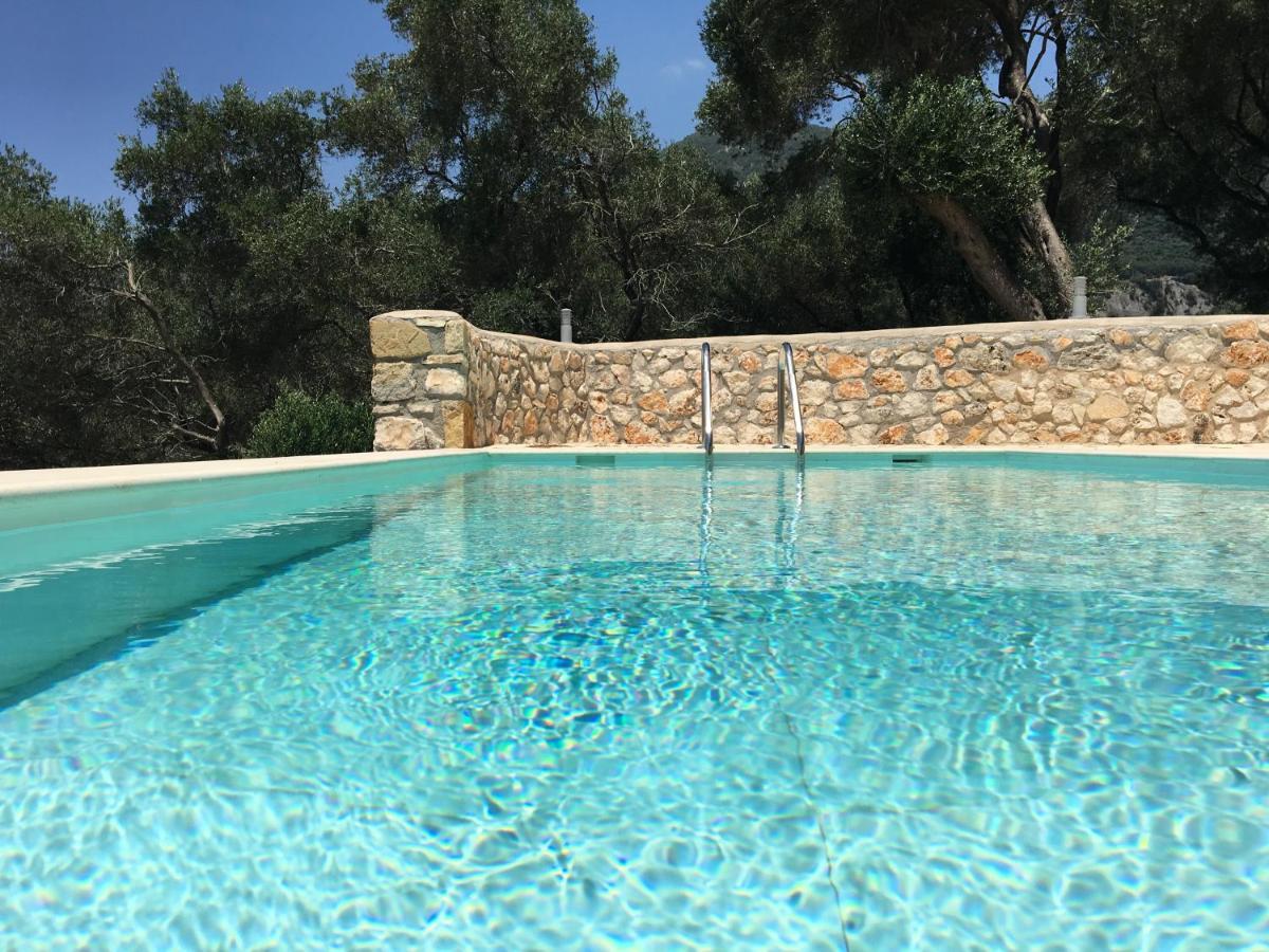 Asaya Hills Villas Parga Esterno foto