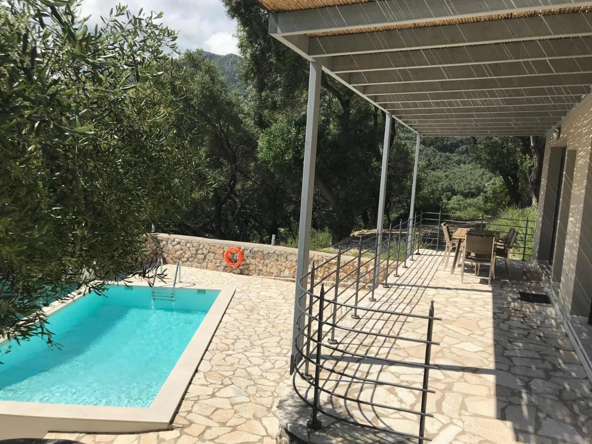 Asaya Hills Villas Parga Esterno foto